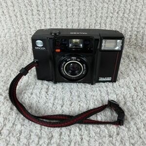 Minolta Talker 35mm Film Camera Black f/2.8 Lens Built-in Flash Vintage PARTS